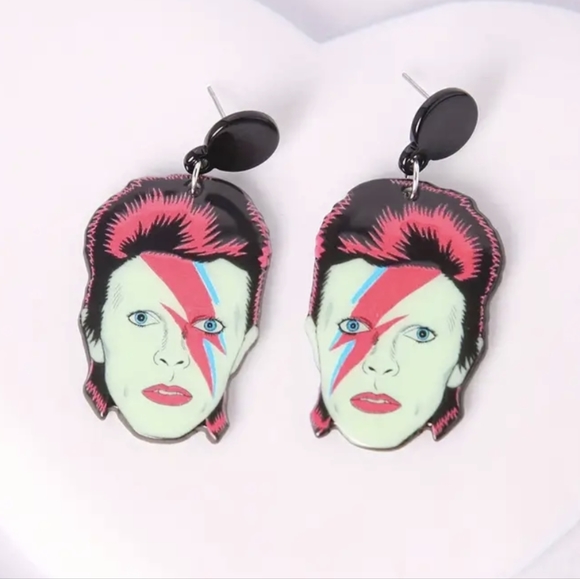 NEW David Bowie acrylic headshot Ziggy Stardust red/blue/black stud earrings - Picture 2 of 3